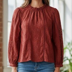 Jennifer & Grace ruffled mock neck long sleeve eyelet maroon top MEDIUM